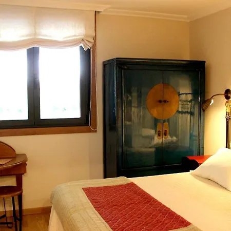 Apartment Modern With Mountain View In Pontevedra / 75 Sqm Rosal